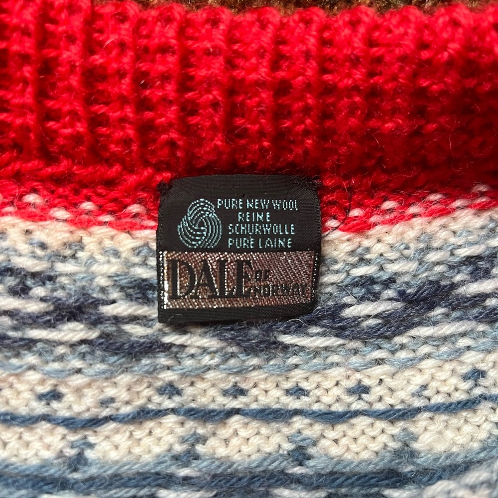 Dale of Norway Red and Blue Patterned Cardigan, fits like women's M - Picture 2 of 6